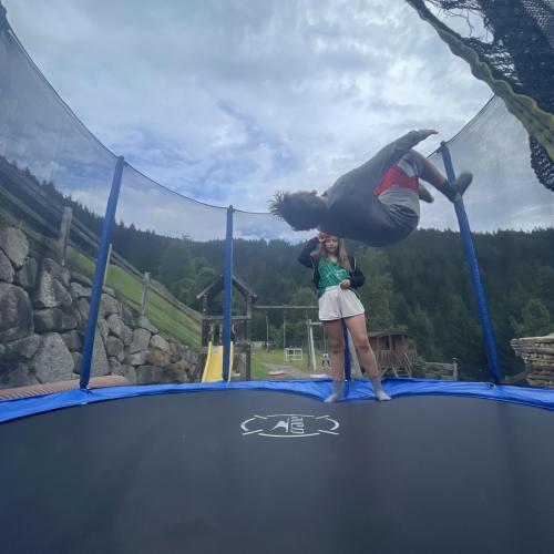 Trampolin