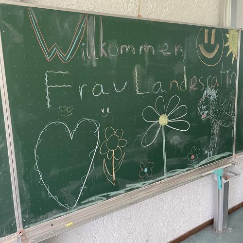 Frau Landesrätin